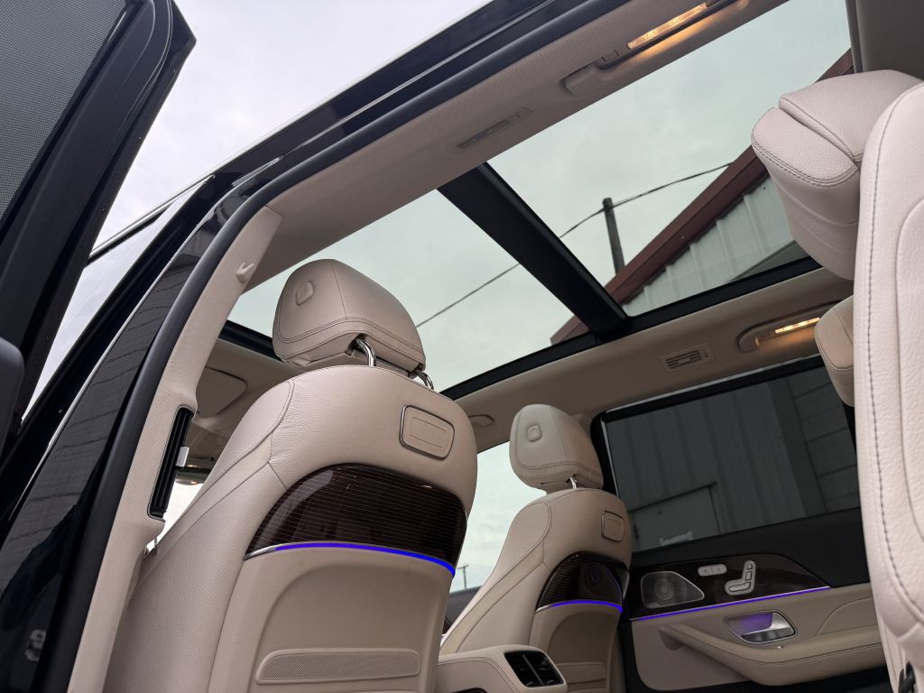 2020 Mercedes-Benz GLS-Class Image 35