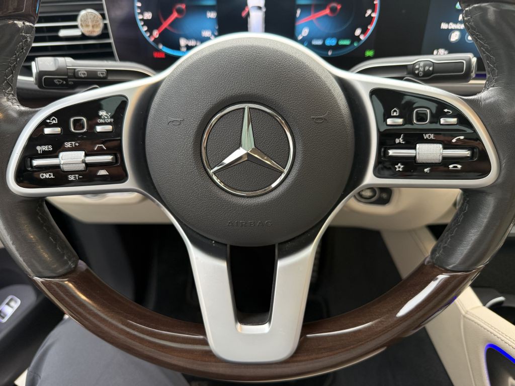 2020 Mercedes-Benz GLS-Class Image 41