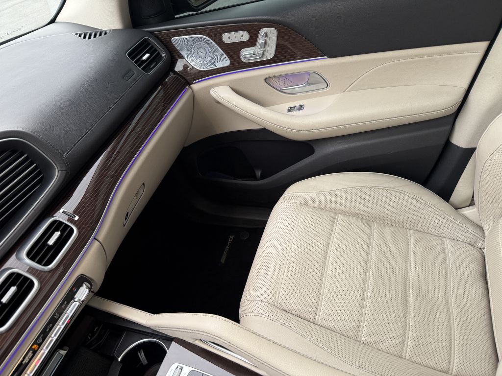 2020 Mercedes-Benz GLS-Class Image 52