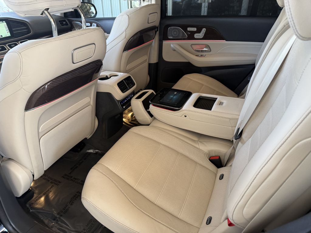 2020 Mercedes-Benz GLS-Class Image 41