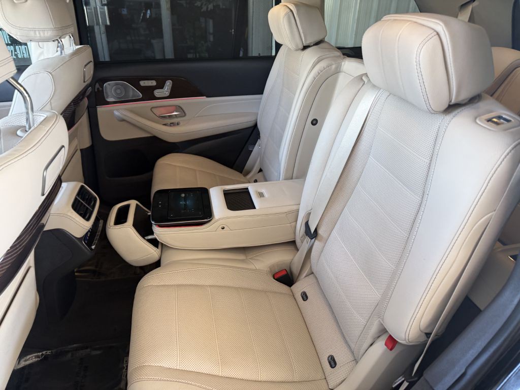 2020 Mercedes-Benz GLS-Class Image 43