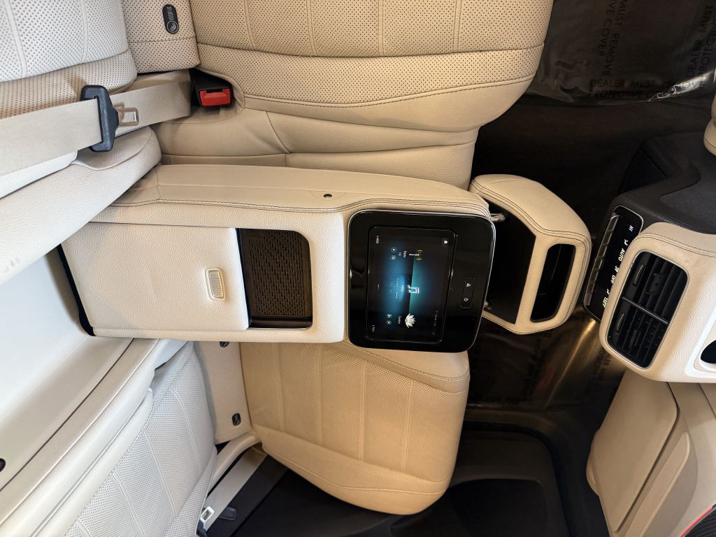 2020 Mercedes-Benz GLS-Class Image 47