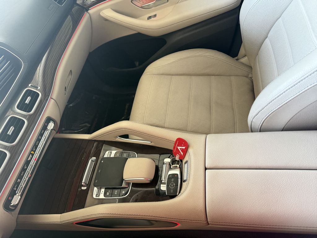 2020 Mercedes-Benz GLS-Class Image 59