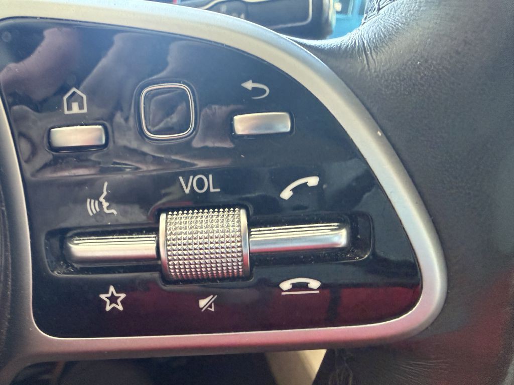 2020 Mercedes-Benz GLS-Class Image 60