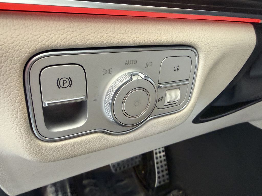 2020 Mercedes-Benz GLS-Class Image 63