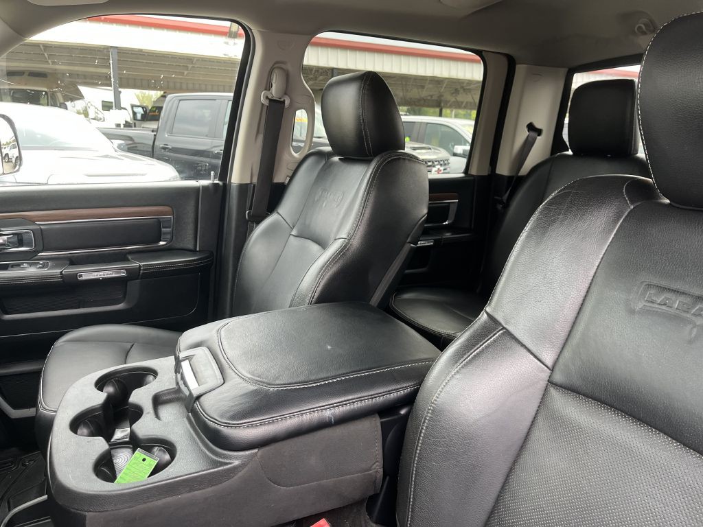 2017 RAM 3500 Image 18