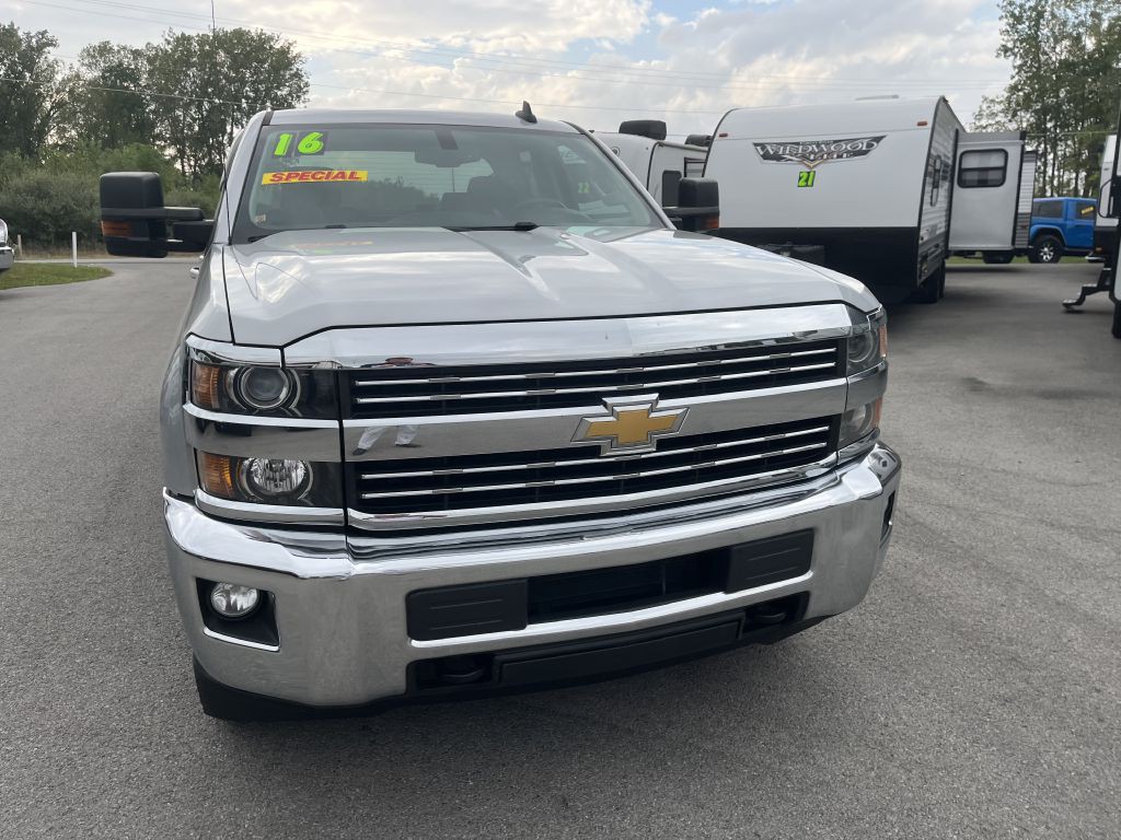 2016 Chevrolet Silverado 1500 Image 3