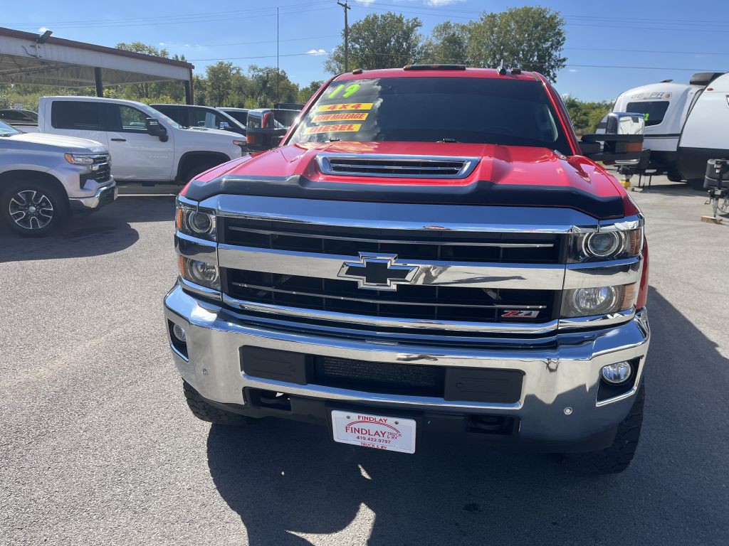2019 Chevrolet Silverado 1500 Image 3