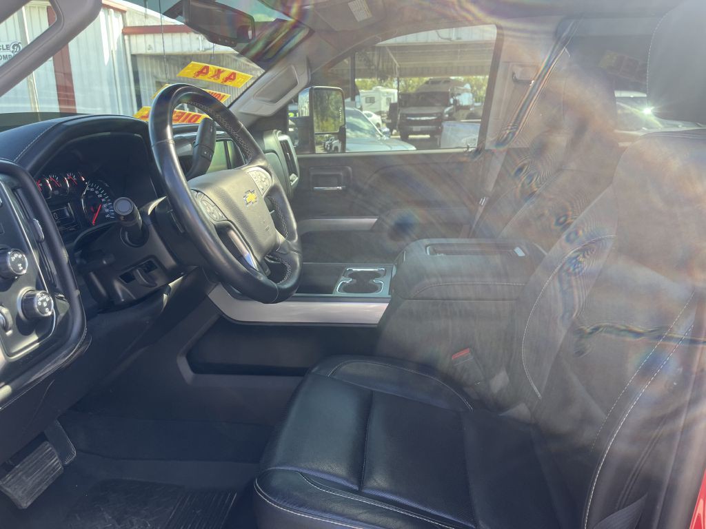 2019 Chevrolet Silverado 1500 Image 16