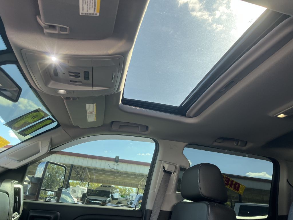 2019 Chevrolet Silverado 1500 Image 21