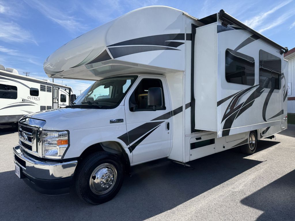 2021 Ford Econoline Image 9