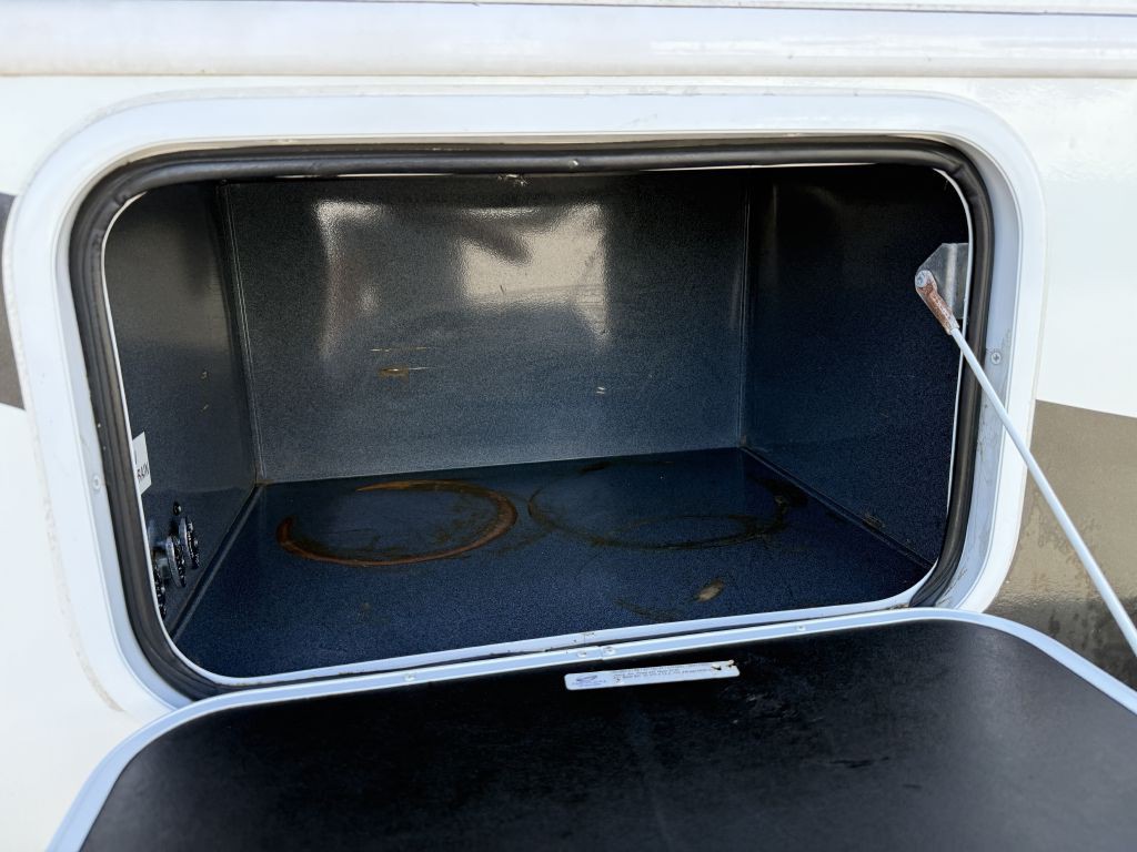 2021 Ford Econoline Image 19