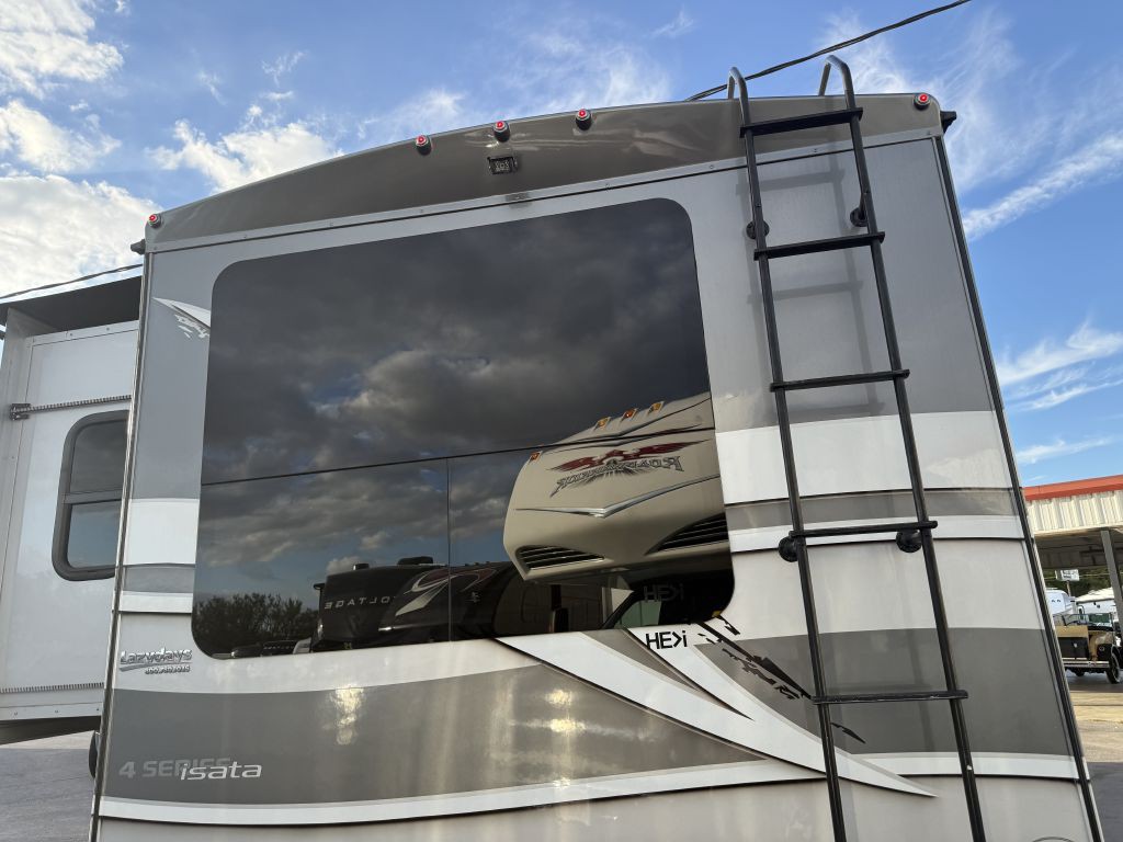 2018 Ford Econoline Image 13