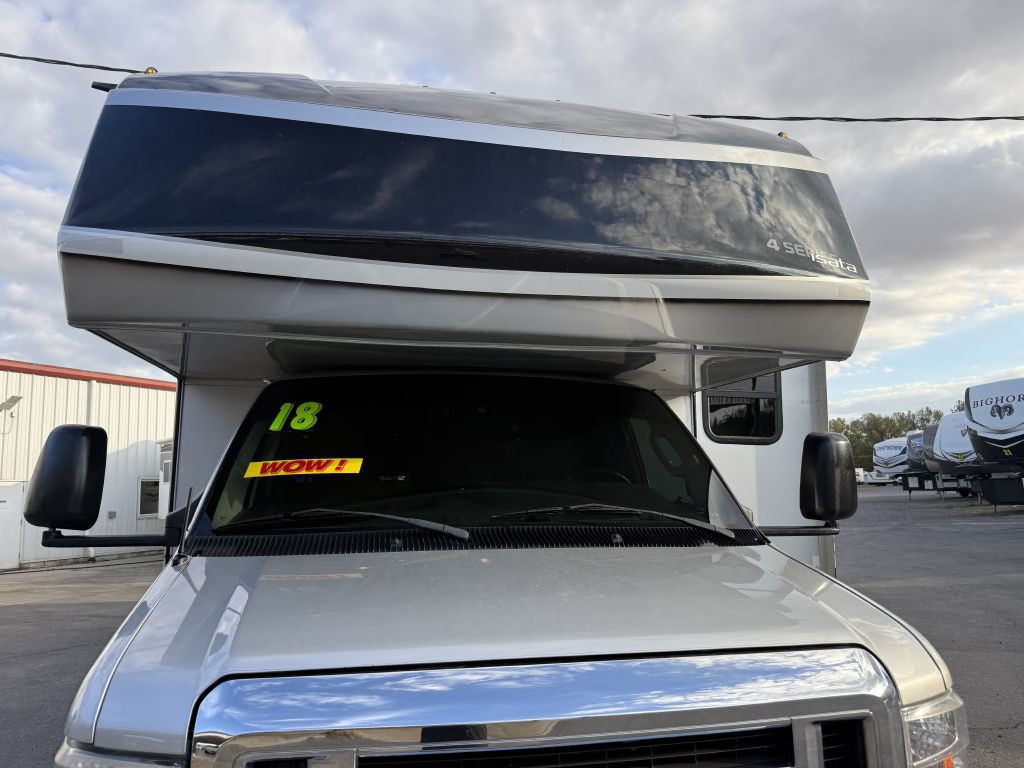 2018 Ford Econoline Image 38