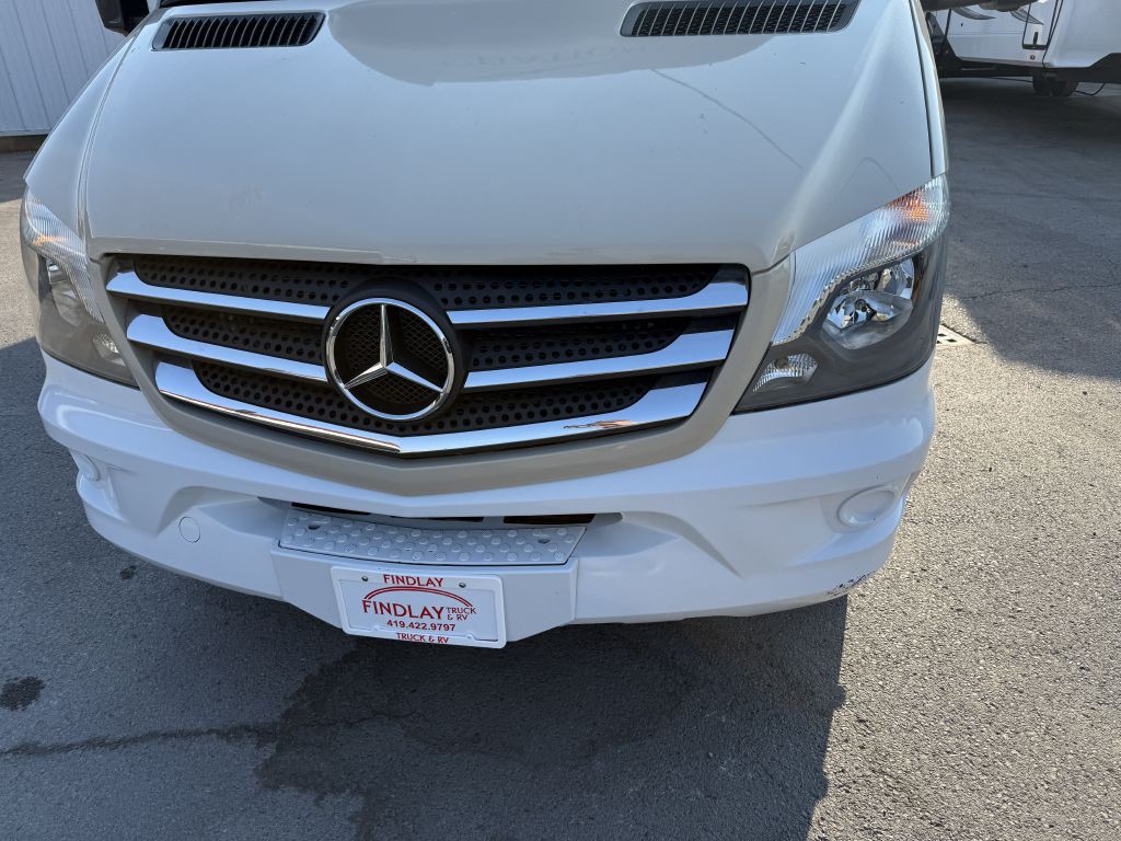 2018 Mercedes-Benz Sprinter Image 2