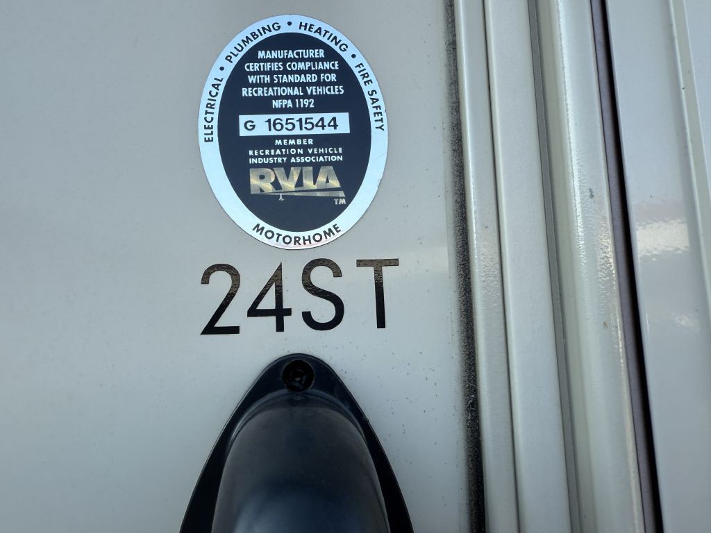 2018 Mercedes-Benz Sprinter Image 20