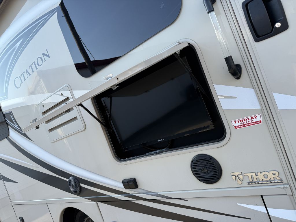 2018 Mercedes-Benz Sprinter Image 21
