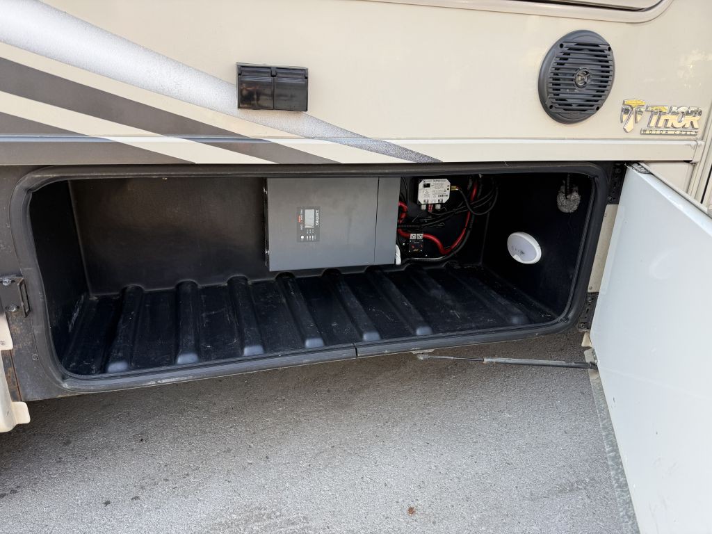 2018 Mercedes-Benz Sprinter Image 22