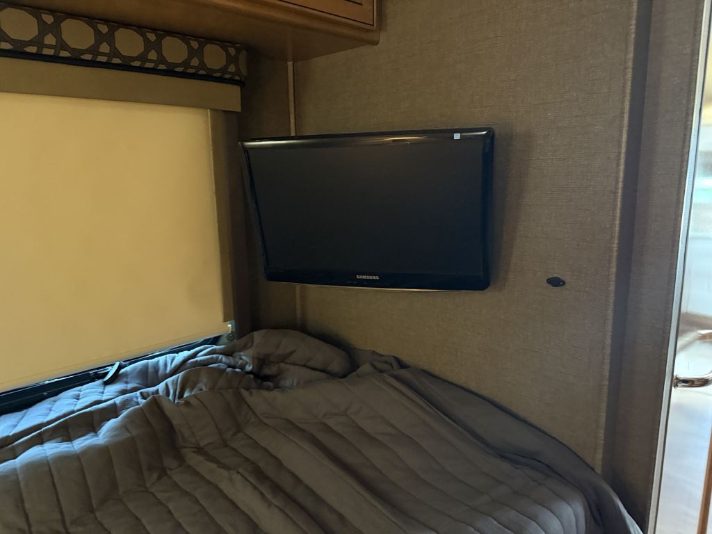 2018 Mercedes-Benz Sprinter Image 51