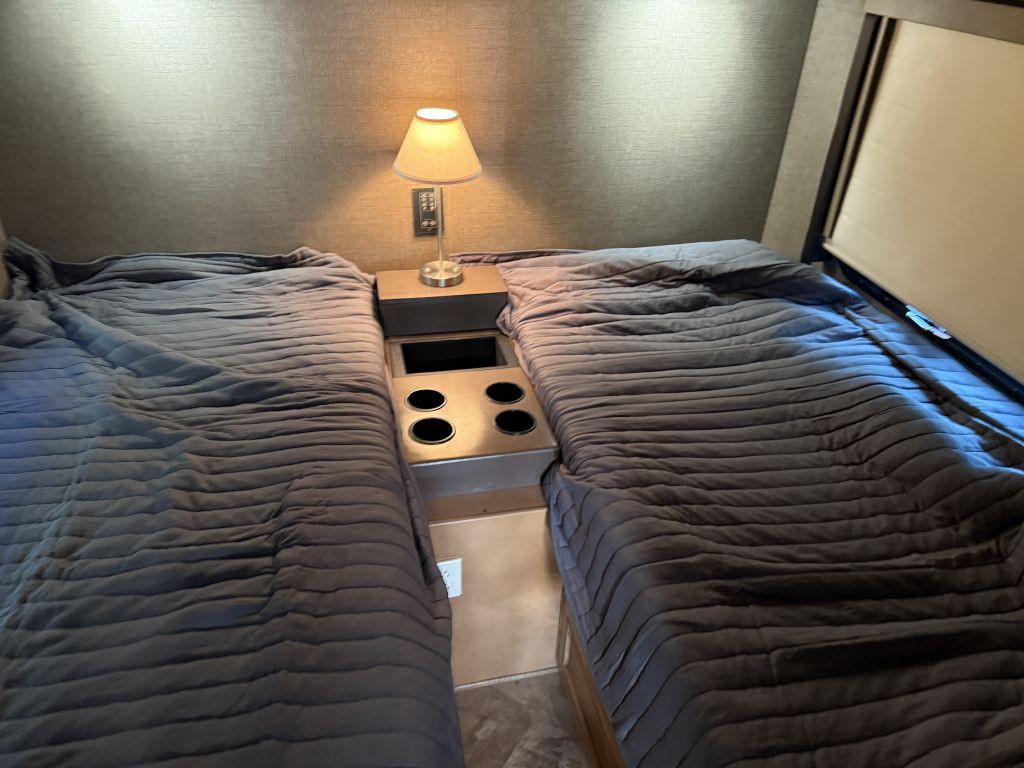 2018 Mercedes-Benz Sprinter Image 54