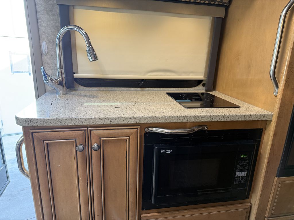 2018 Mercedes-Benz Sprinter Image 69