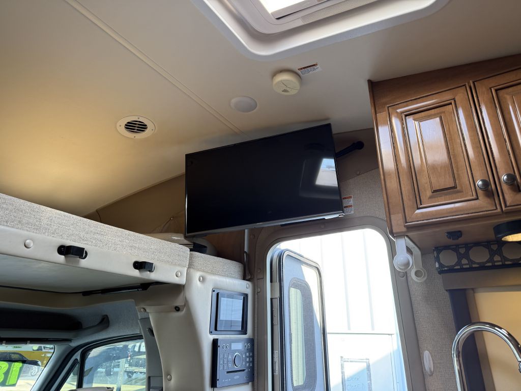 2018 Mercedes-Benz Sprinter Image 71