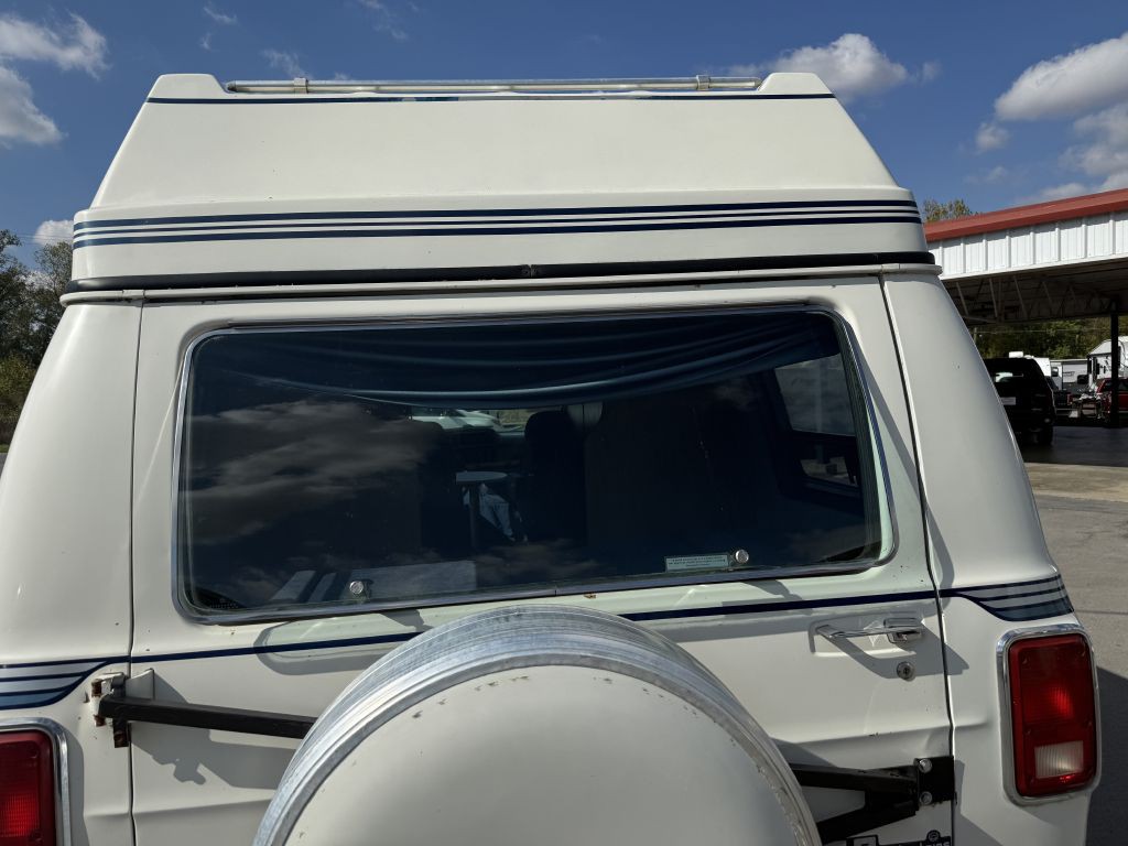 1988 Dodge Ram Van Image 22