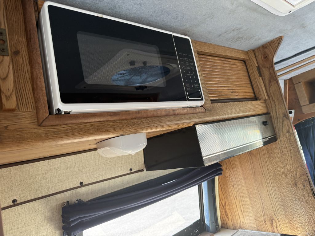 1988 Dodge Ram Van Image 47