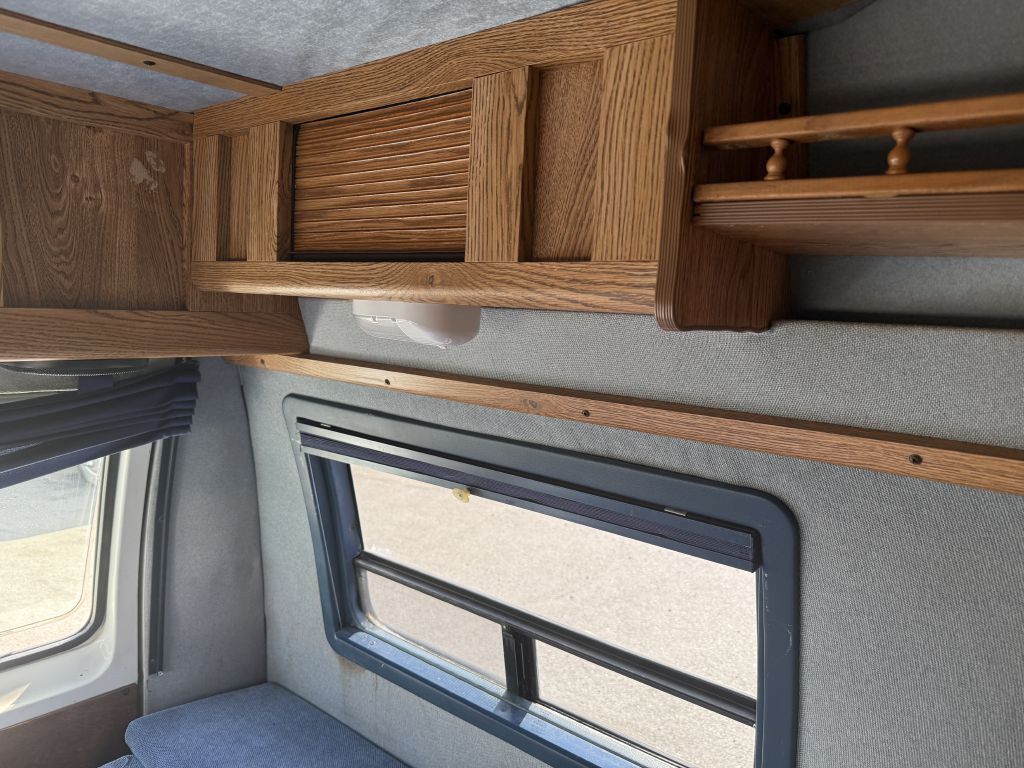 1988 Dodge Ram Van Image 49