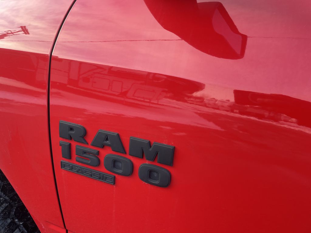 2019 RAM 1500 Image 6