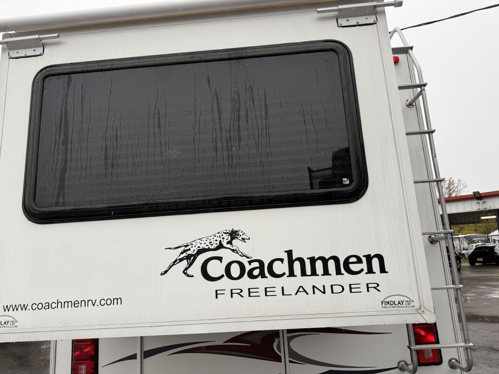 2009 Ford Econoline Image 12