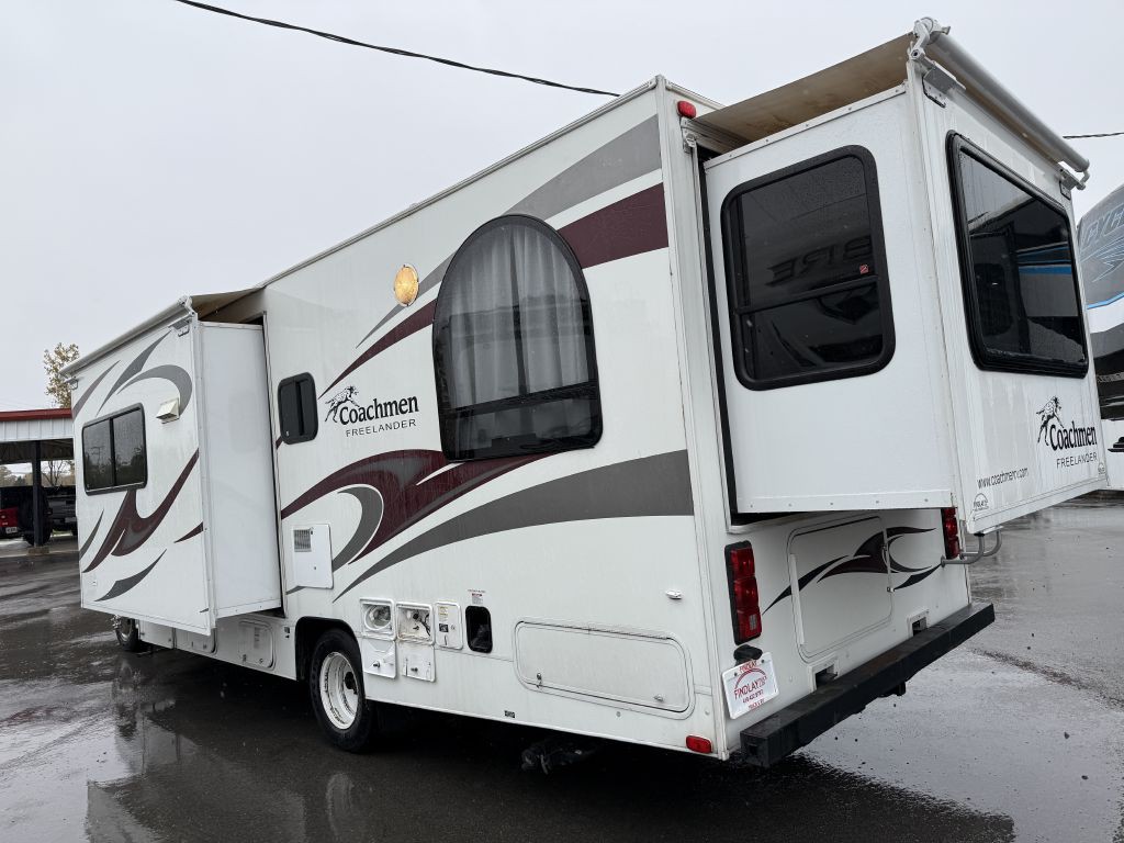 2009 Ford Econoline Image 24