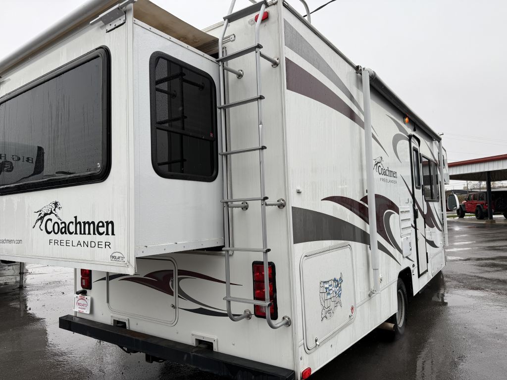 2009 Ford Econoline Image 27