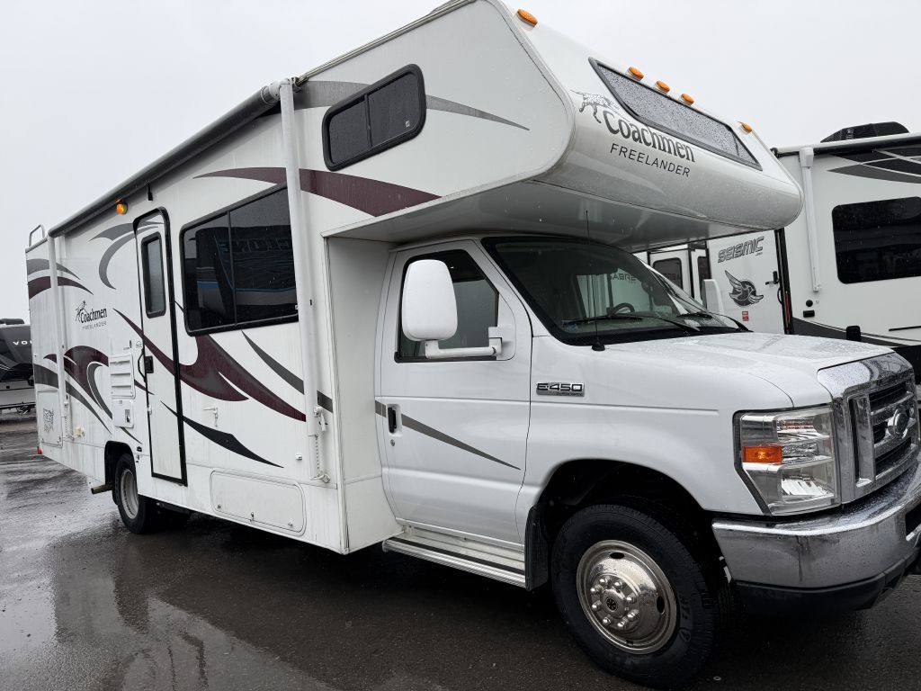 2009 Ford Econoline Image 30