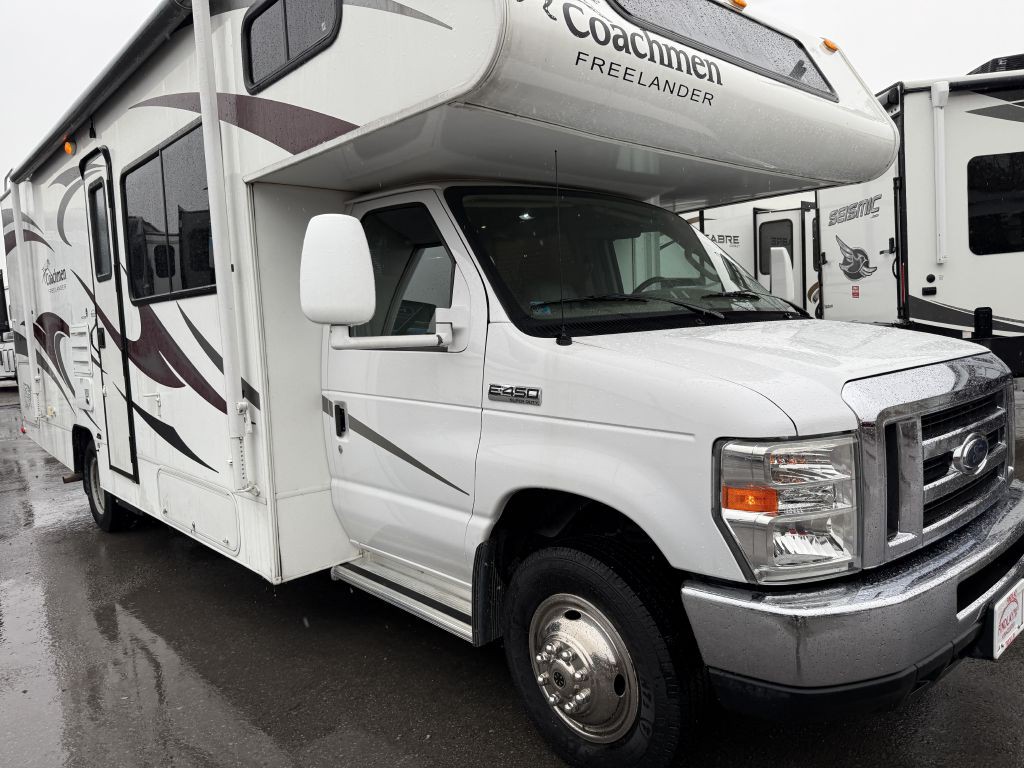 2009 Ford Econoline Image 31