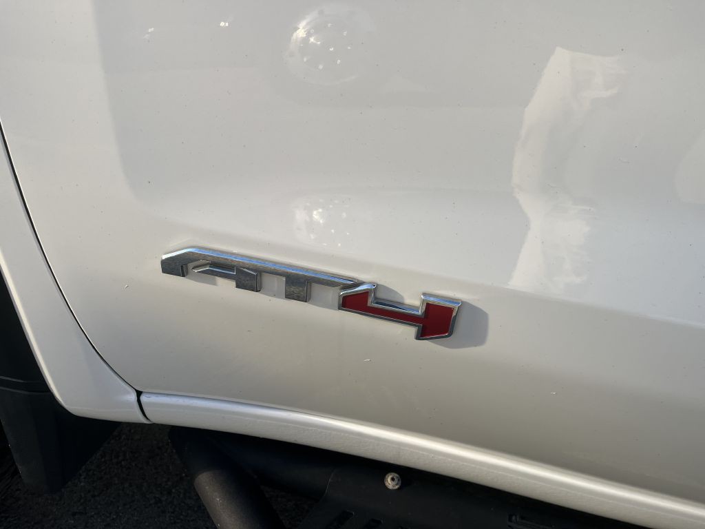 2021 GMC Sierra Image 7