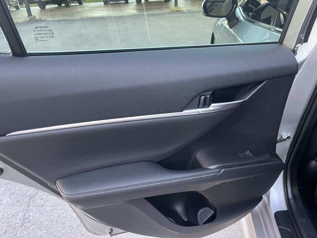 2024 Toyota Camry Image 16