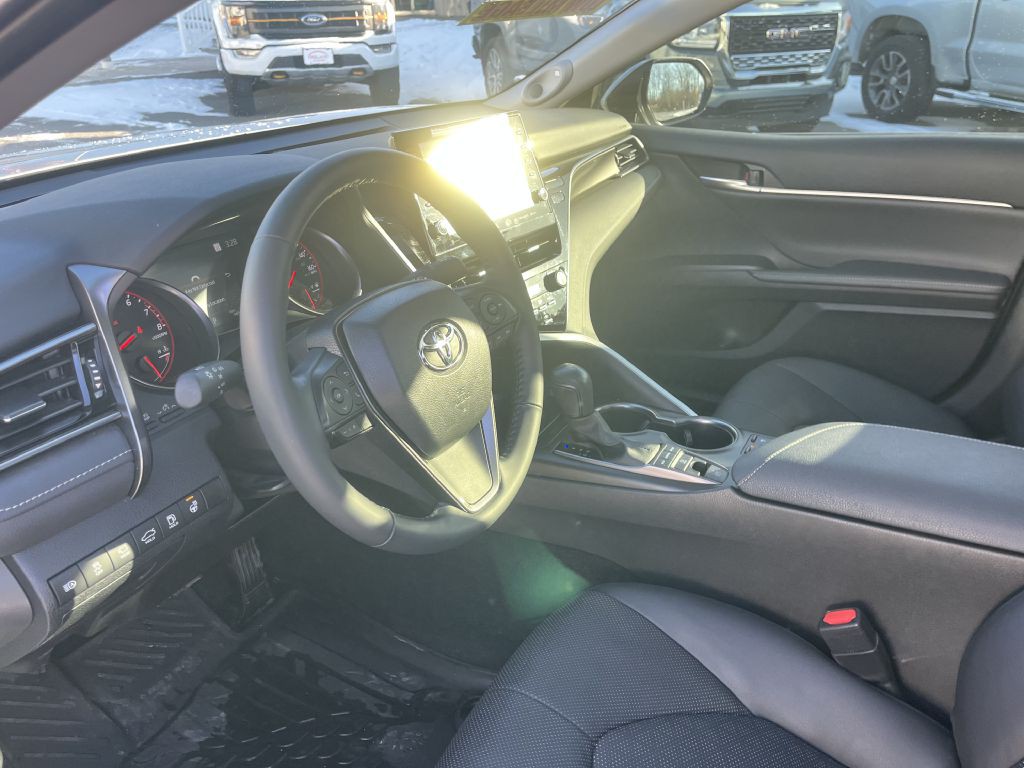 2024 Toyota Camry Image 25