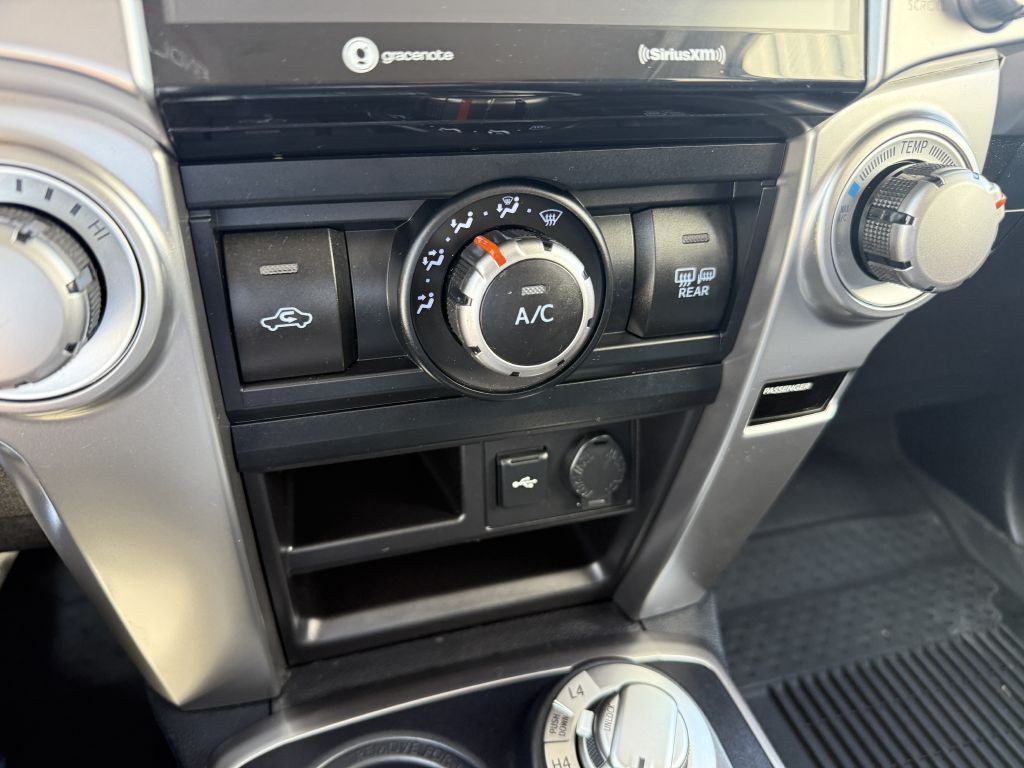 2024 Toyota Camry Image 61