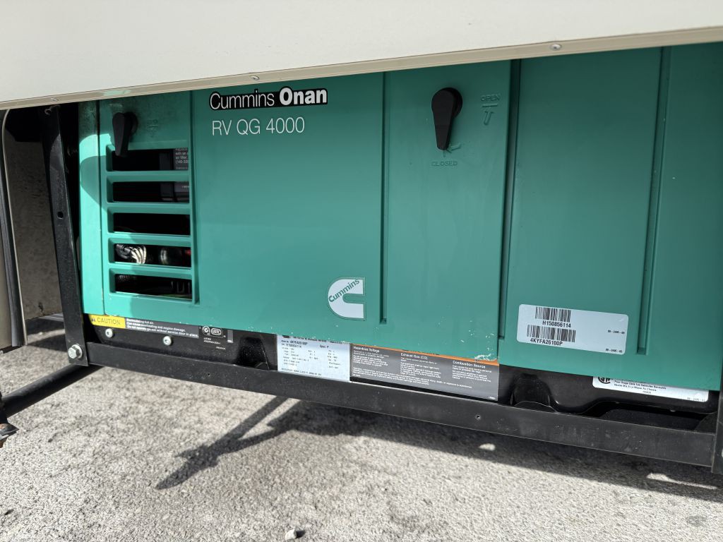 2016 Ford Econoline Image 10