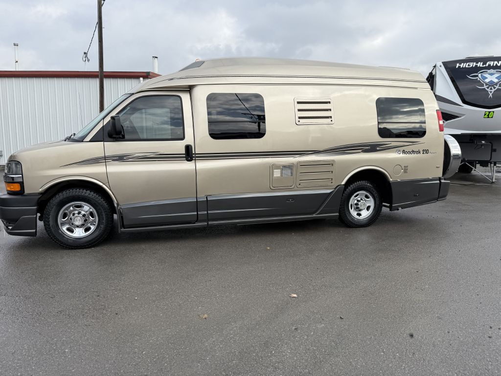 2013 Chevrolet Express Image 9
