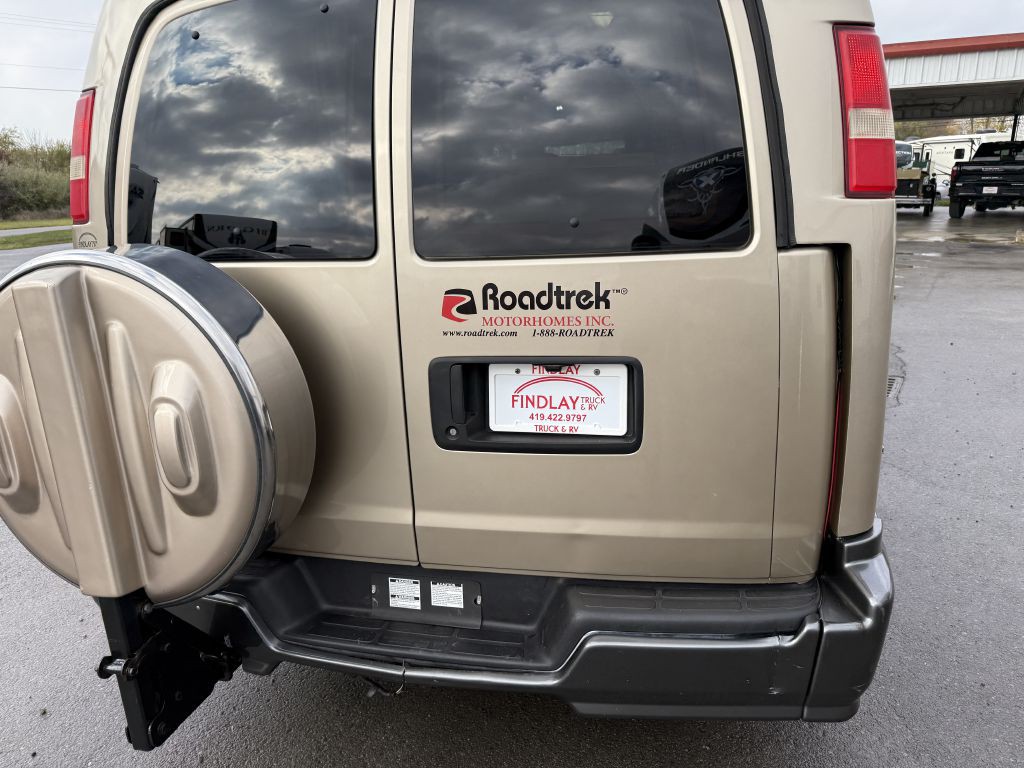 2013 Chevrolet Express Image 15