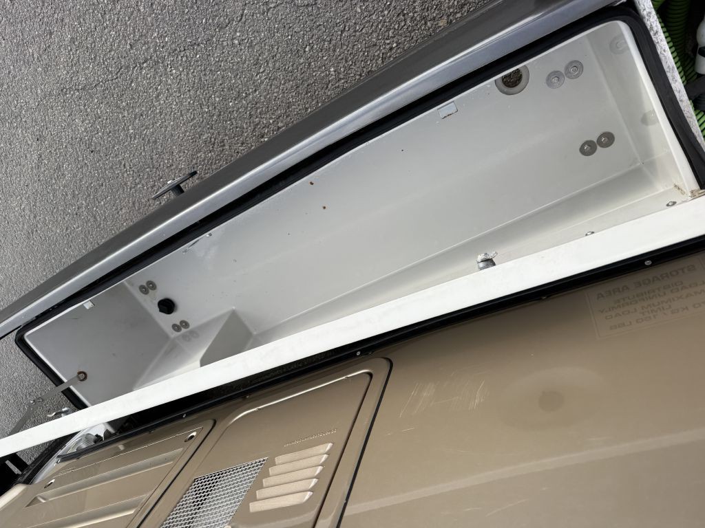 2013 Chevrolet Express Image 28