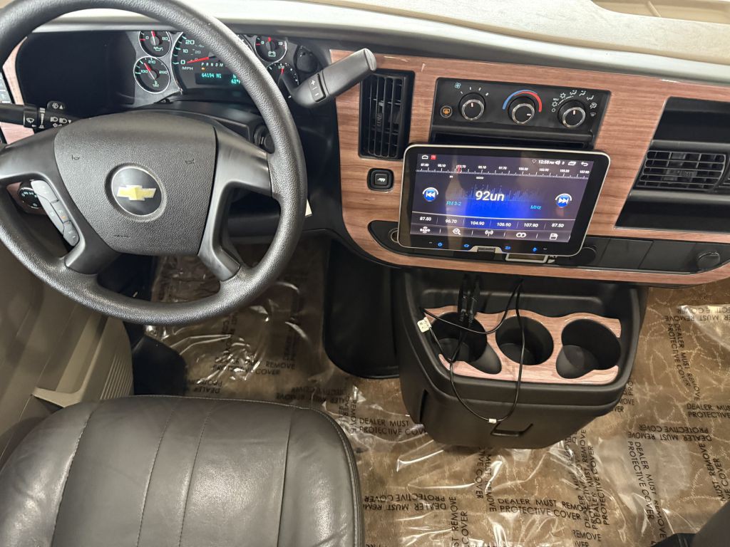 2013 Chevrolet Express Image 51