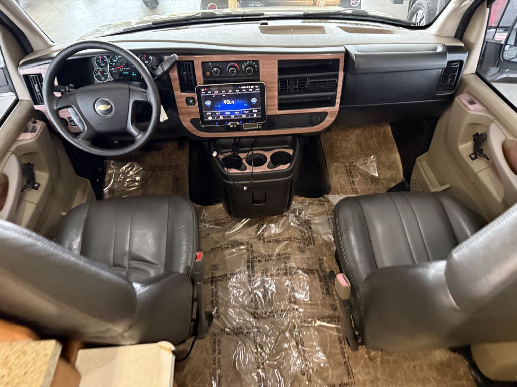 2013 Chevrolet Express Image 54