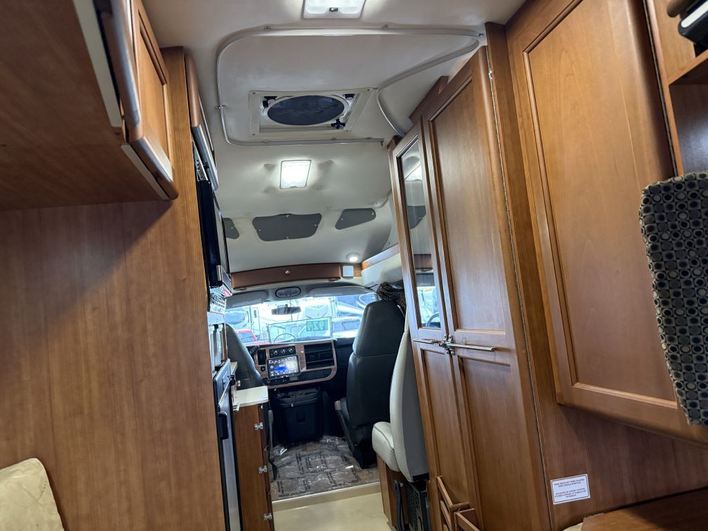 2013 Chevrolet Express Image 56