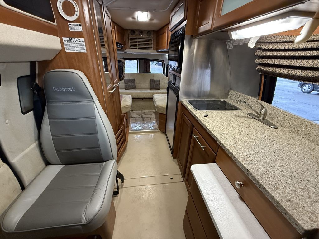 2013 Chevrolet Express Image 86