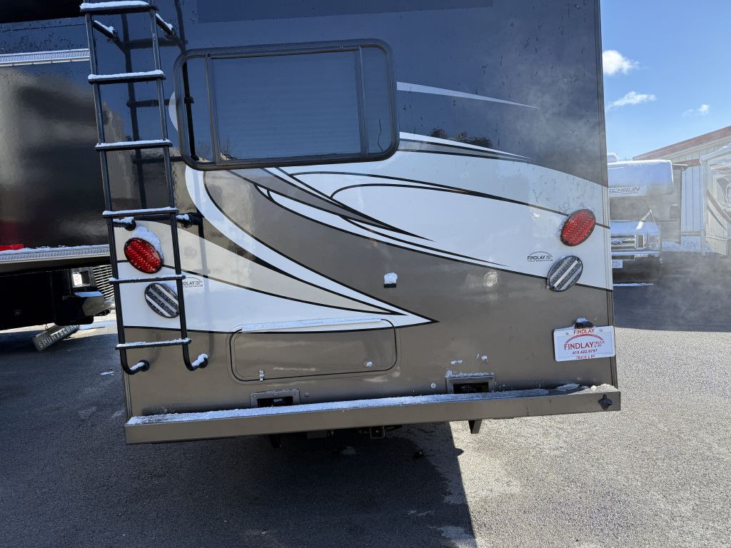 2016 Ford Econoline Image 14