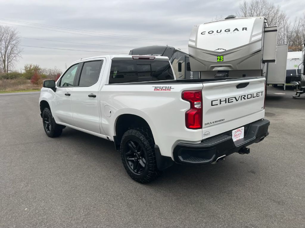 2021 Chevrolet Silverado 1500 Image 9