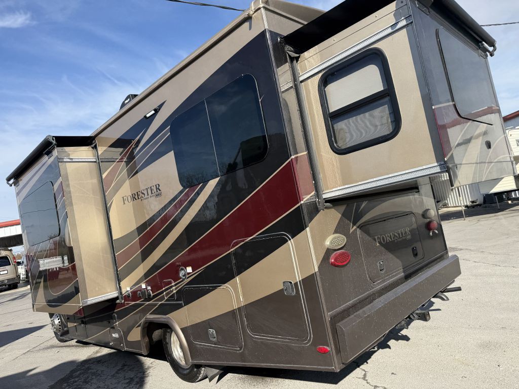 2017 Mercedes-Benz Sprinter Image 13